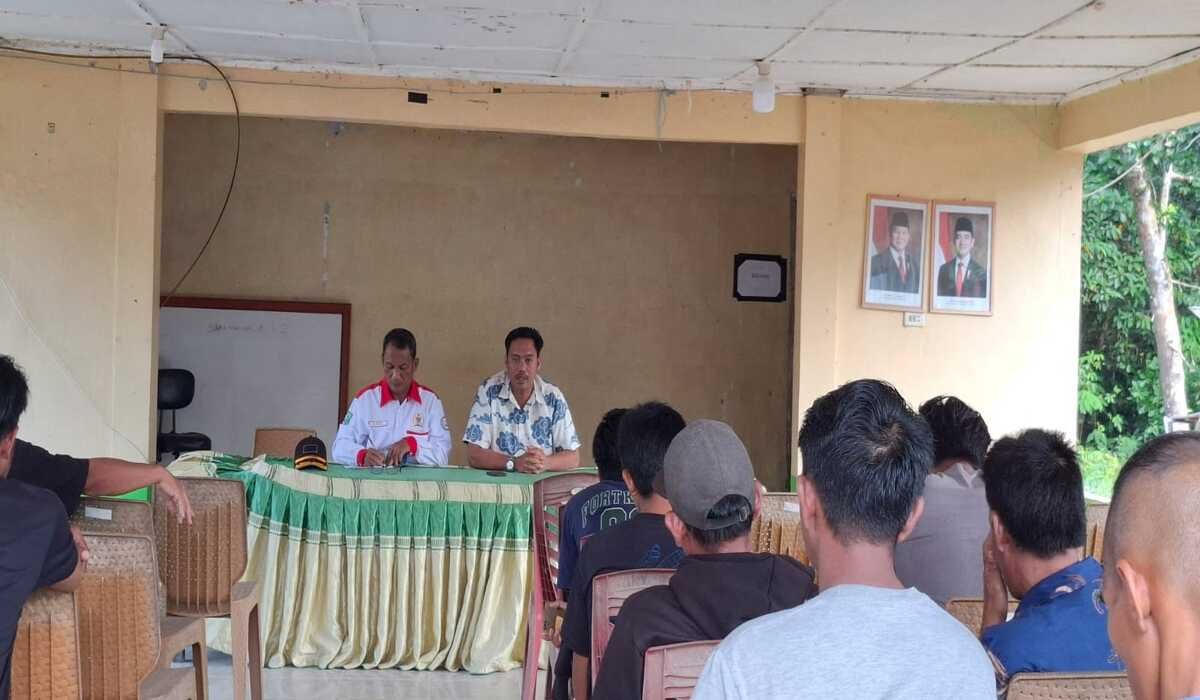 Sejumlah Pihak Absen dalam Rapat Desa, Ketua BPD Jangkar Asam Sampaikan Kekecewaan