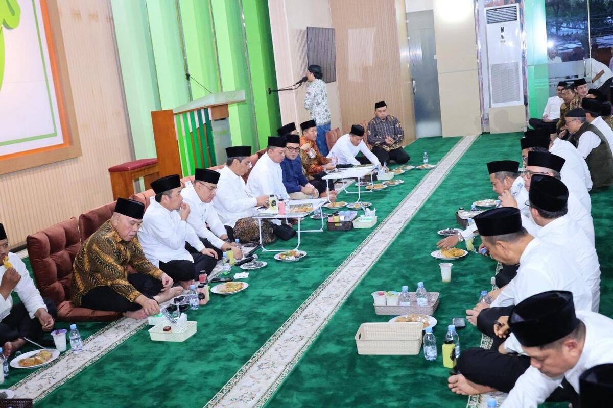 Berbagi di Bulan Suci Ramadan, Kementerian ATR/BPN Salurkan Bantuan Pegawai Terdampak Bencana di Aceh